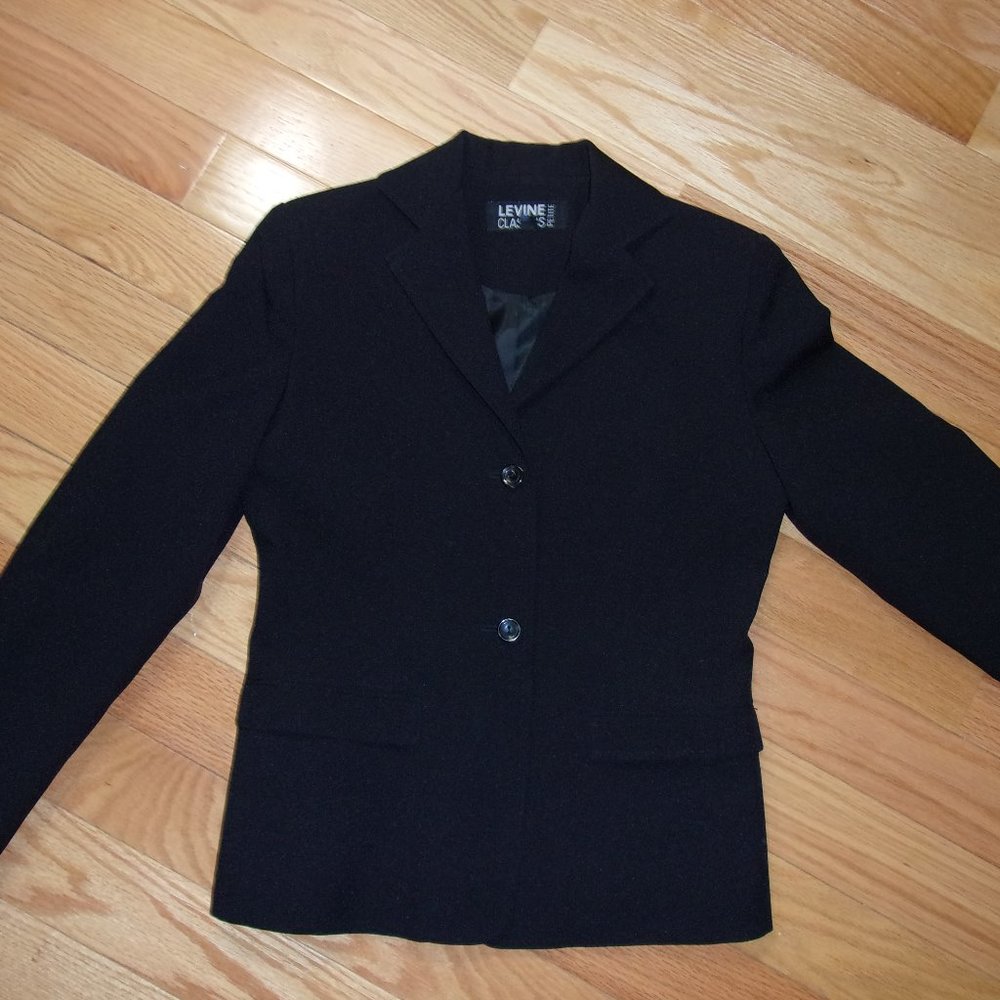 Levine Classice Womens Coat Size Petite